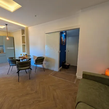 Apartamento The Arrival Suite-bari Bari